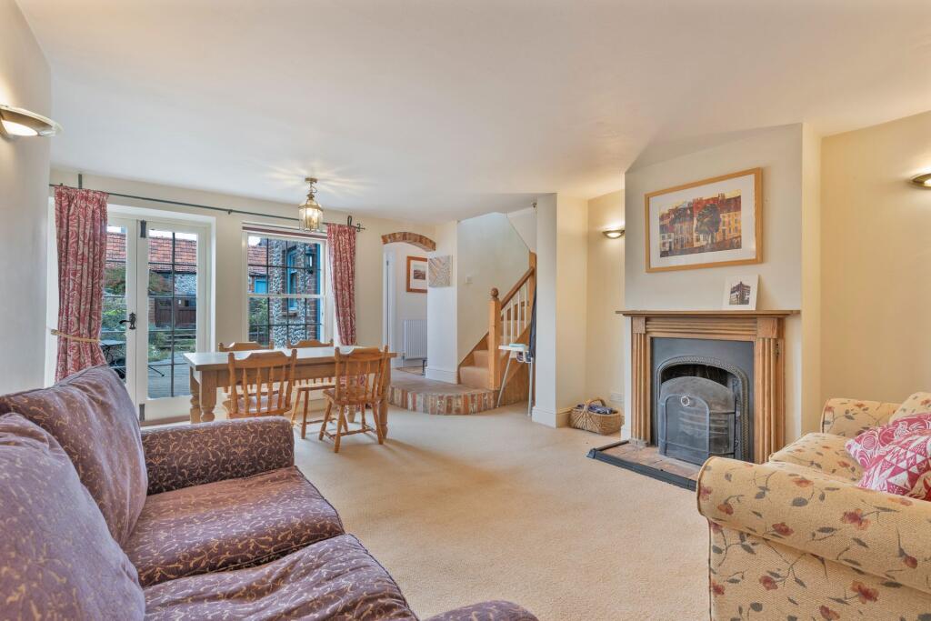 Chain Free - A Refined Coastal Home in Blakeney photo 4
