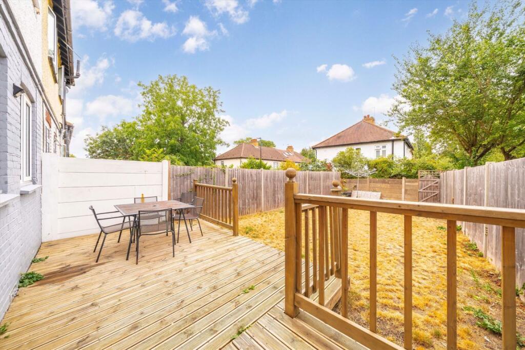 House in Twickenham - View 5