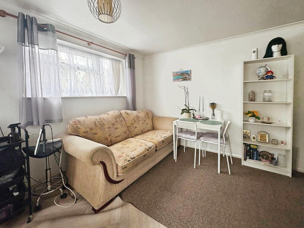 House in Leicester - More