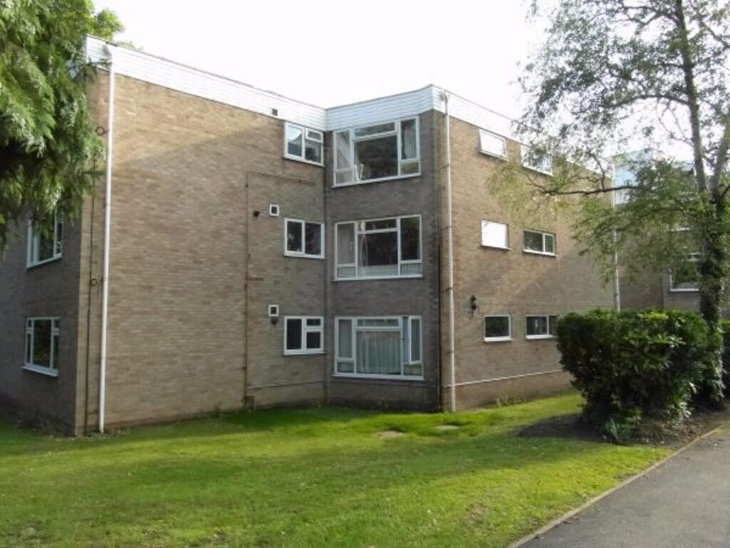 Main image of property: 252 Pampisford Road, South Croydon, Surrey