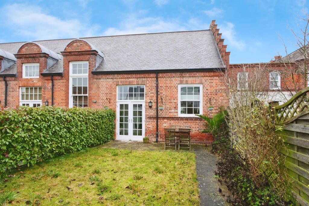 Main image of property: Bootham Green, York