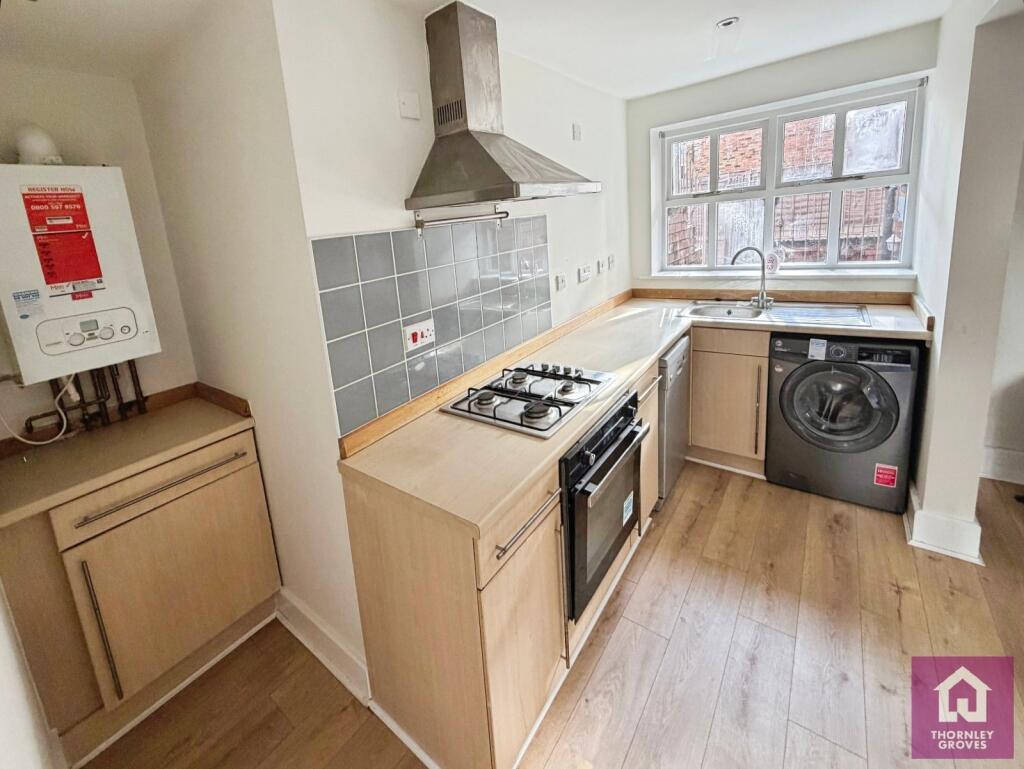 Apartment in Manchester, Withington - View 4