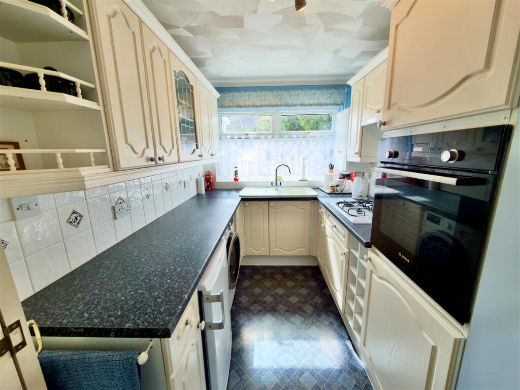 House in Portsmouth - View 3