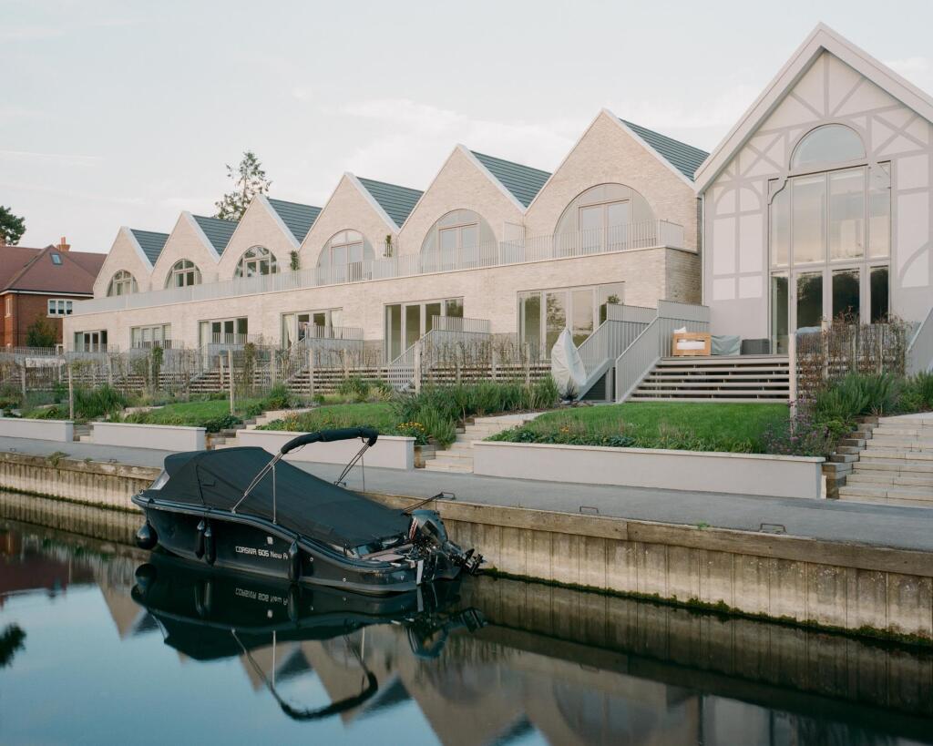 Main image of property: The Boathouses, Mill Lane, Taplow, SL6.