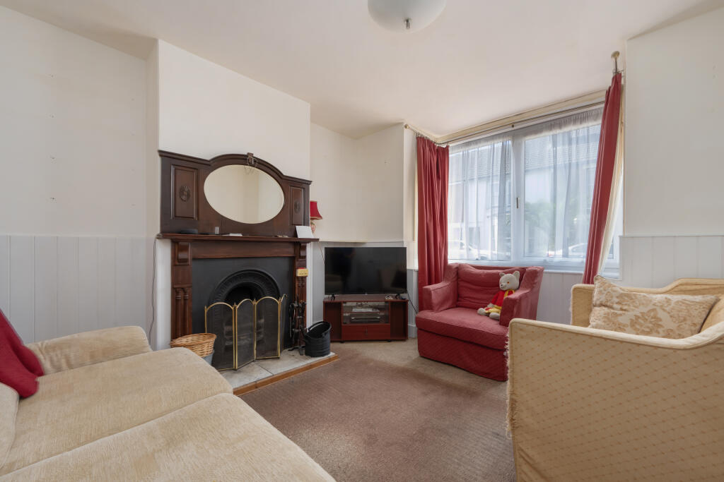 House in Canterbury - View 3
