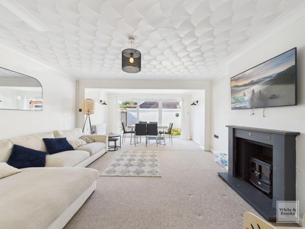 House in Chichester, East Wittering - View 2