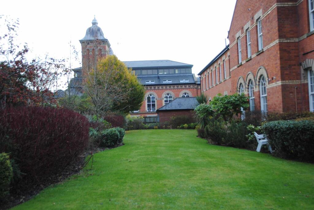 Property photo 11