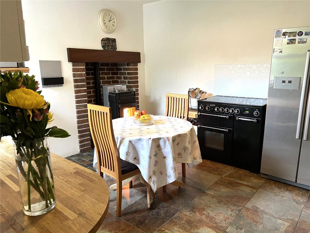 Brookvale, 7 Drummond Road, Inverness, IV2 photo 4