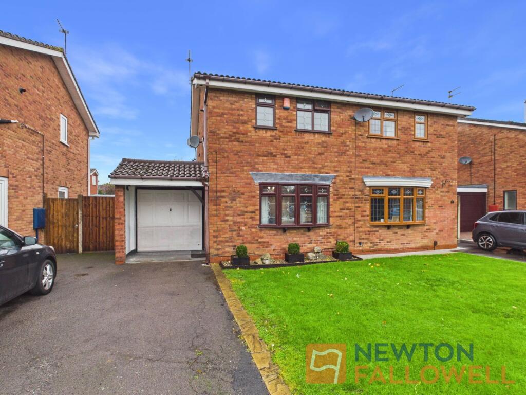 2-bed semi-detached on Grazewood Close, Willenhall, WV12, £220,000