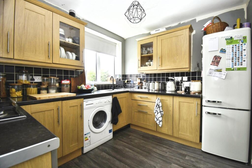 House in Hull - View 3