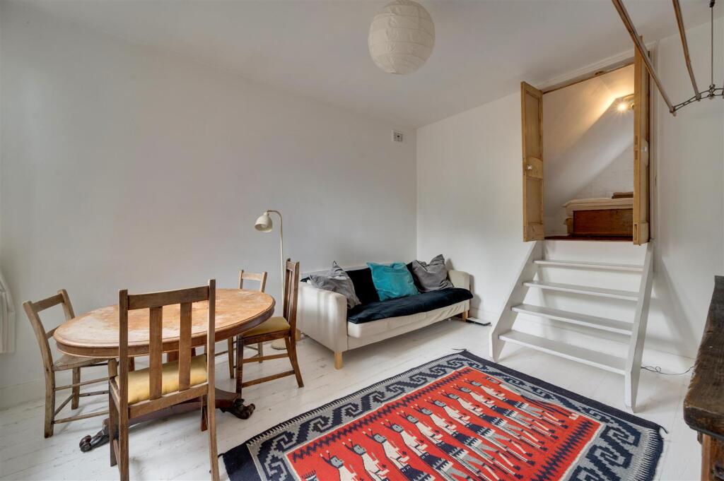 Staverton Road, London - More