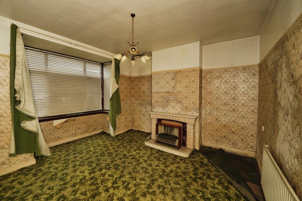 Gloucester Road, Patchway, Bristol photo 2