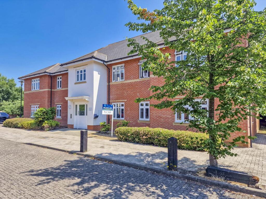 Main image of property: NOW UNDER OFFER - Gabriel Square, Lower Earley, Reading