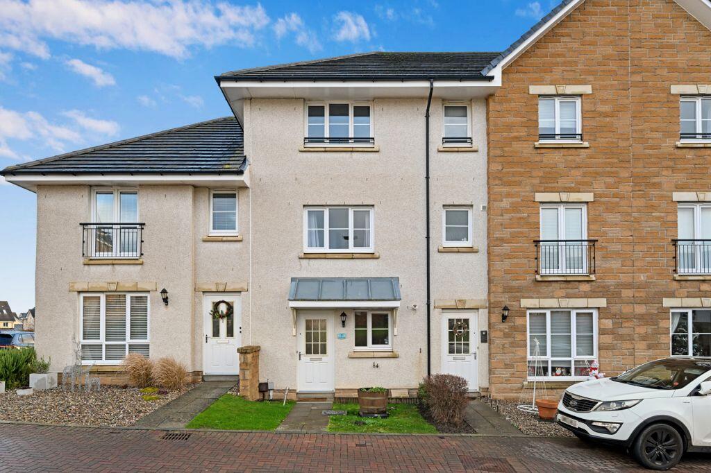 Main image of property: 2 South Chesters Place, Bonnyrigg EH19 3GH