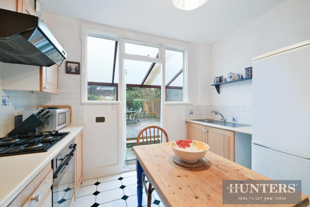 Washington Road, Worcester Park photo 4