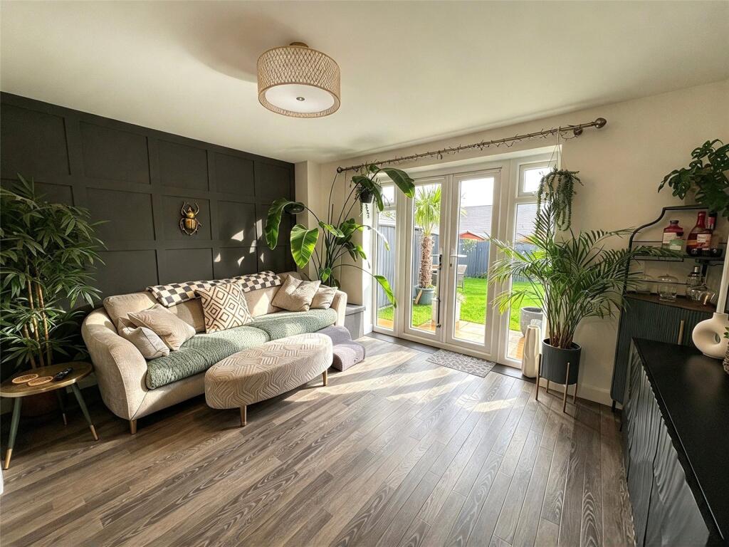 Pear Place, Stratford-upon-Avon, Warwickshire, CV37 photo 5
