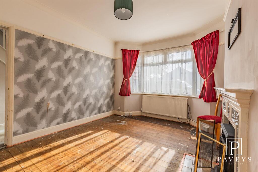 House in Clacton-on-Sea, Holland-on-Sea - View 5