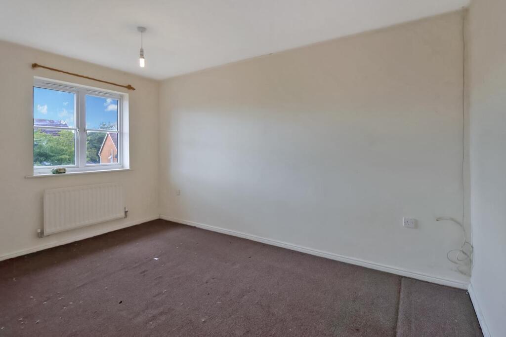 House in Northampton - More