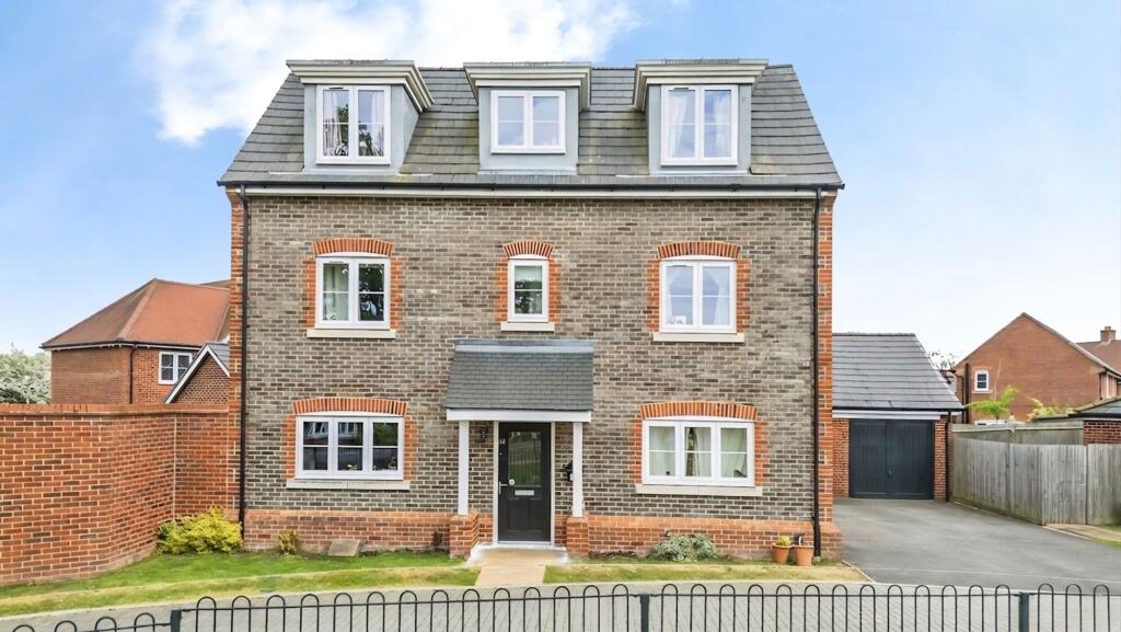 Main image of property: Priors Gardens, Spencers Wood, RG7