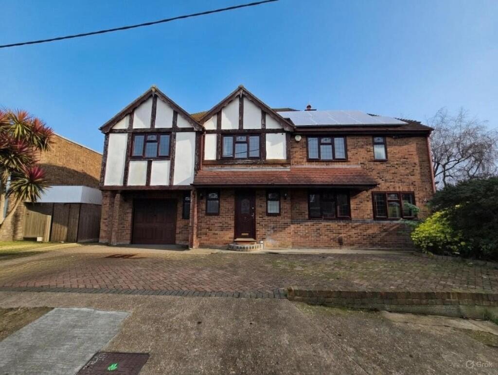 Main image of property: Vaagen Road, Canvey Island, Essex, SS8