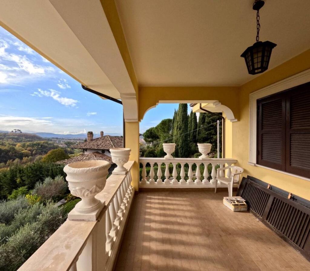 Main image of property: Sora, Frosinone, Lazio
