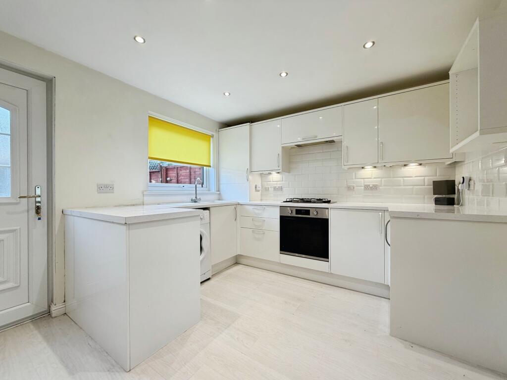Briarcroft Road, Glasgow, G33 photo 2