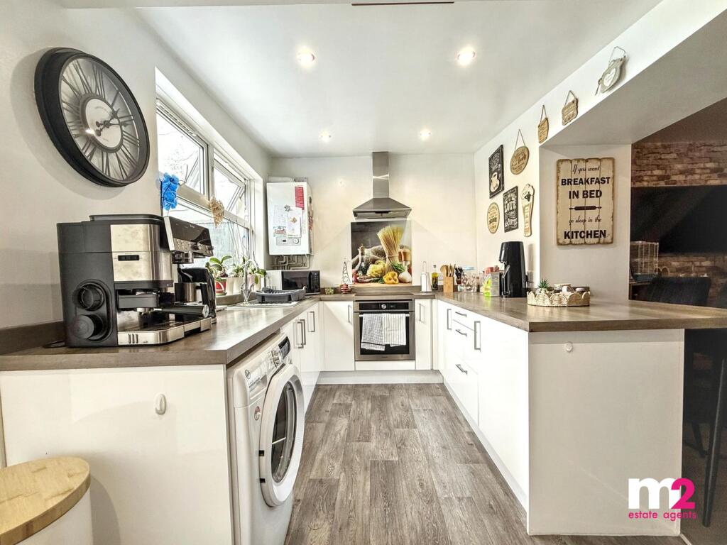 House in Newport, St. Woolos, Stow Hill - View 5