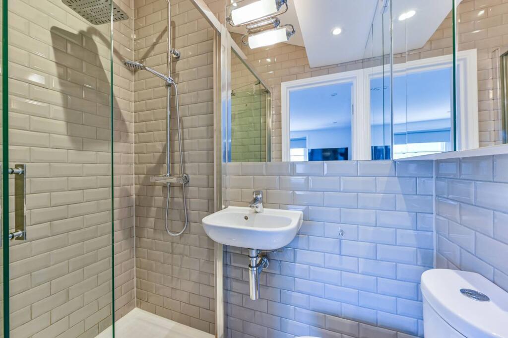 Main image of property: Studio Flat 32, 193 Gloucester Place, Baker Street NW1 6BU