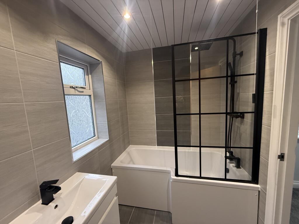House in Sheffield - View 3