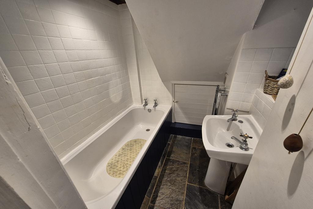 Lower Street, Merriott, TA16 - View 6
