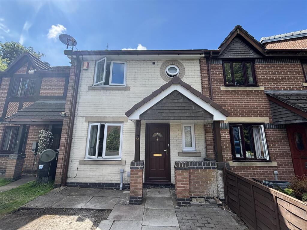 Main image of property: Gateacre Walk, Manchester