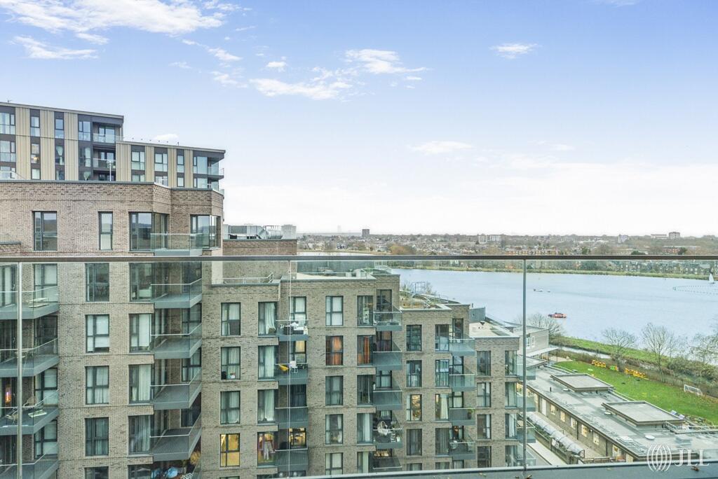 Main image of property: Willowbrook House, N4