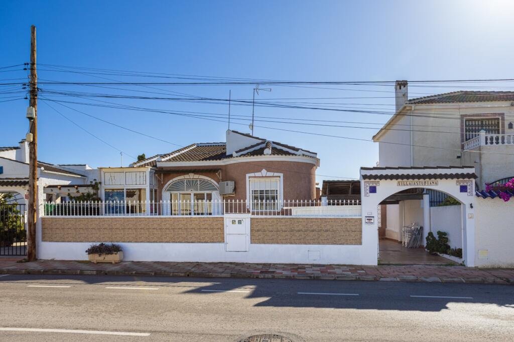 Main image of property: Valencia, Alicante, Torrevieja