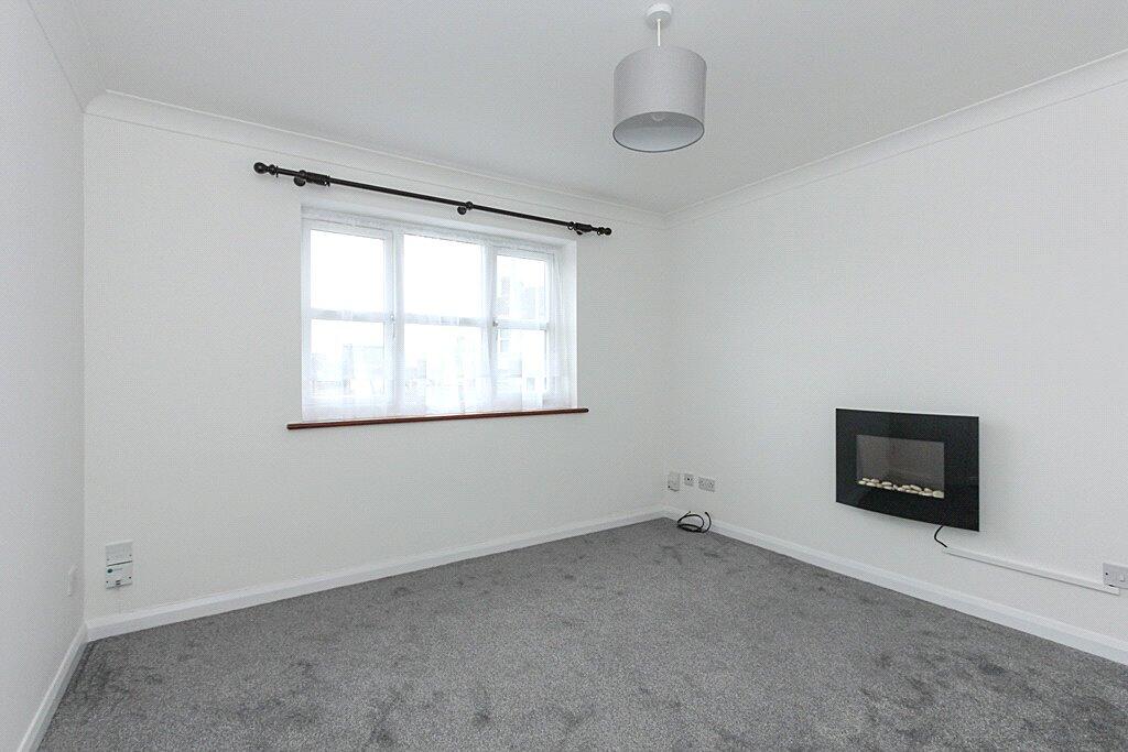 Apartment in Swale, Kent - View 3
