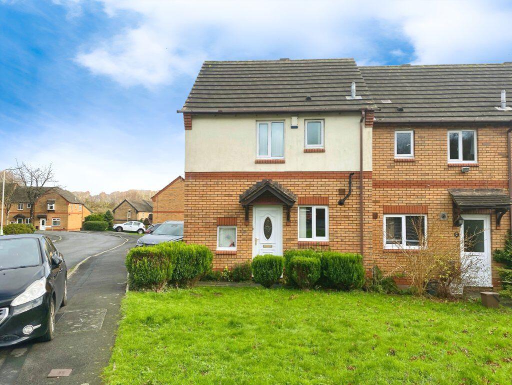 Main image of property: St Davids Close, Brackla, Bridgend, CF31 2BN