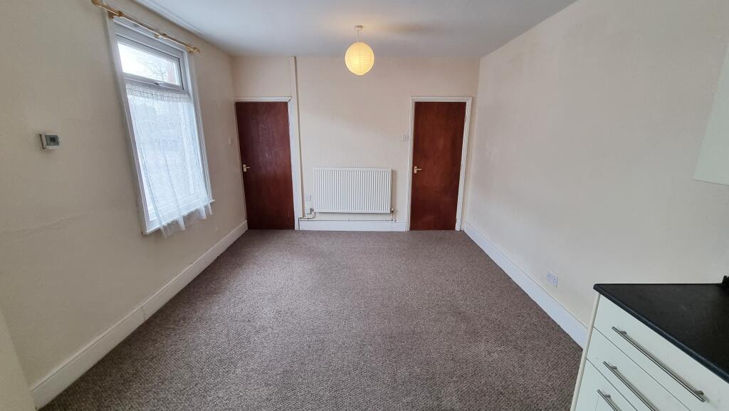 House in Rushden, North Northamptonshire - View 3