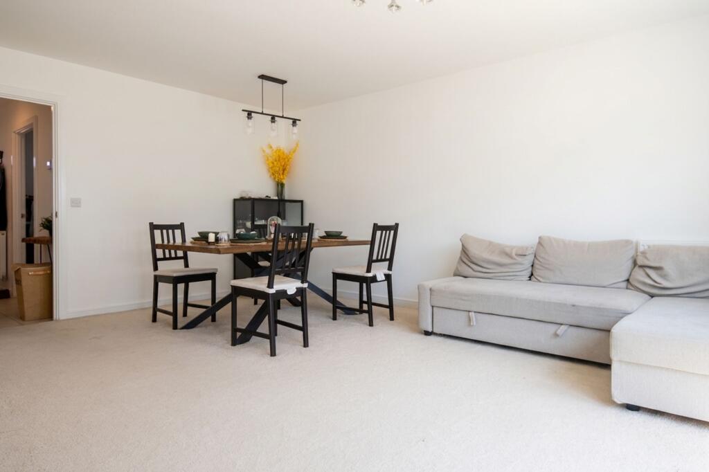 Ise Valley Way, Wellingborough, NN8 - View 4