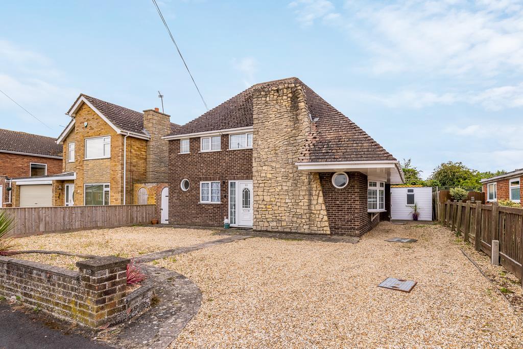 3-bed detached on Matthew Flinders Way, Boston, £245,000