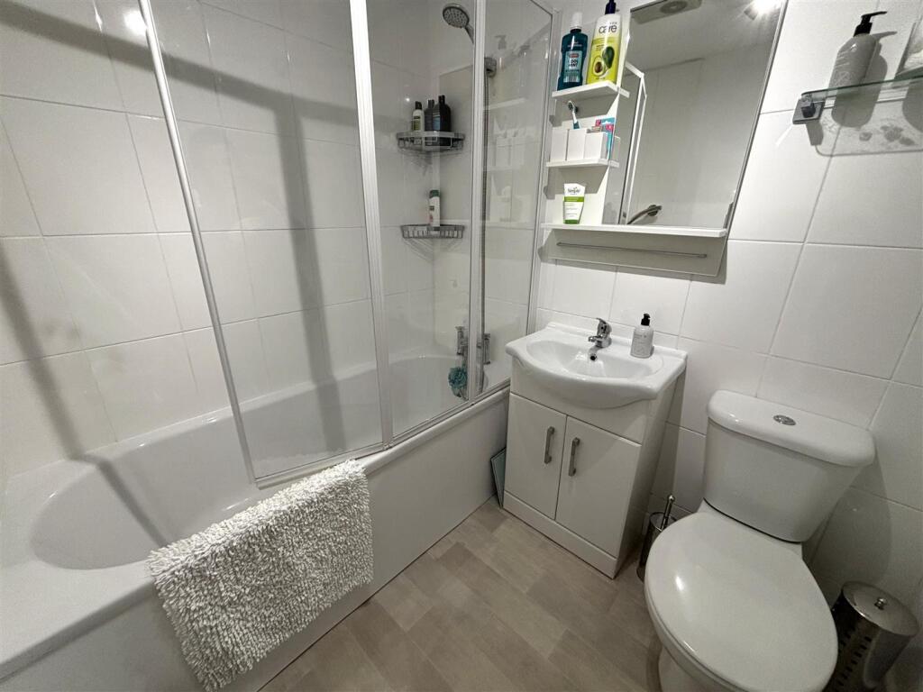 House in Bradford, West Yorkshire - More