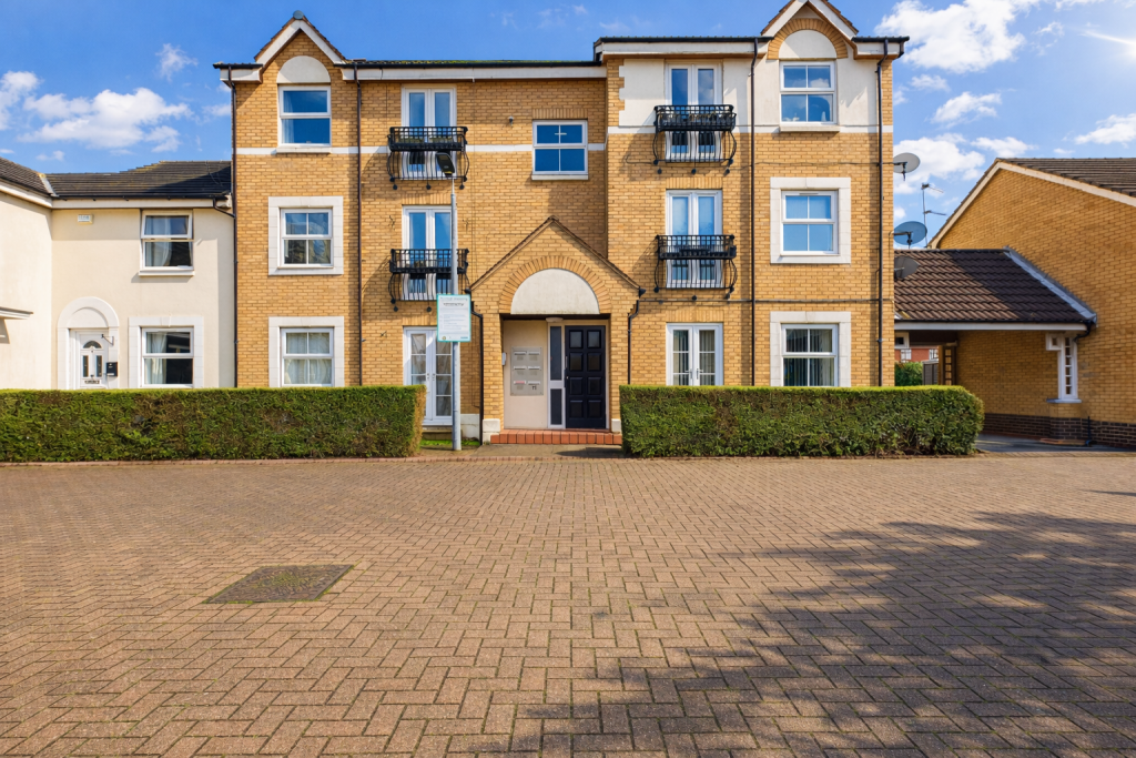 Main image of property: Lealholme Court, Howdale Road, Hull, Yorkshire, HU89FF