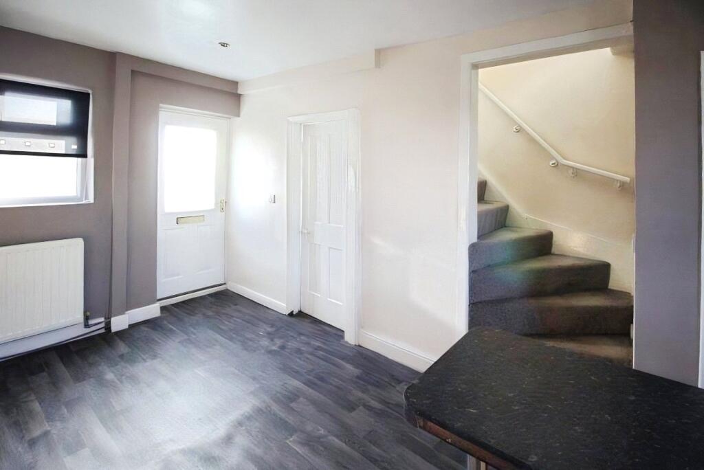 House in Doncaster - View 3