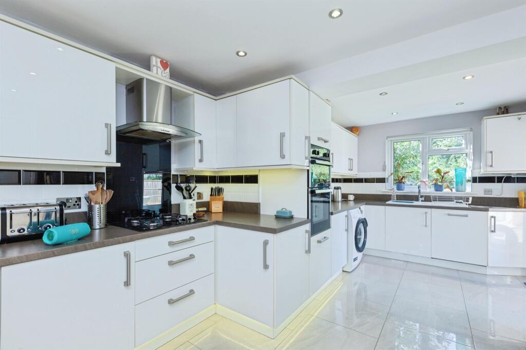 House in Leicester - More