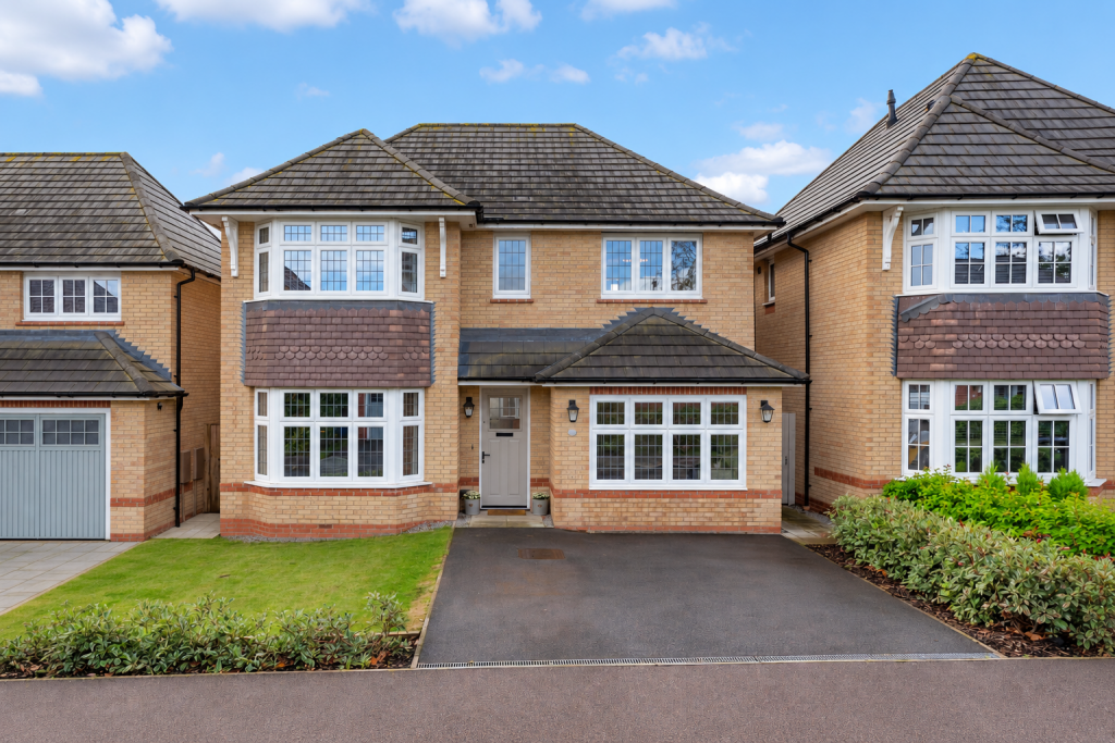 Main image of property: Manchester, M29 7UA