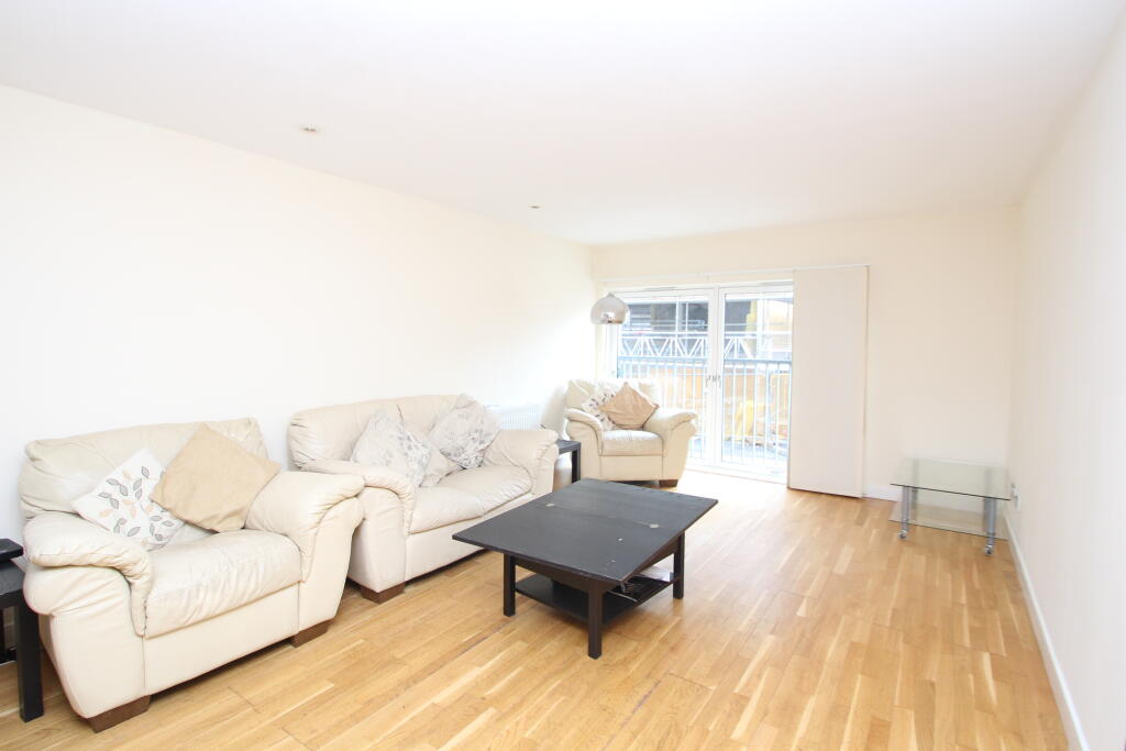 Apartment in Glasgow - View 2