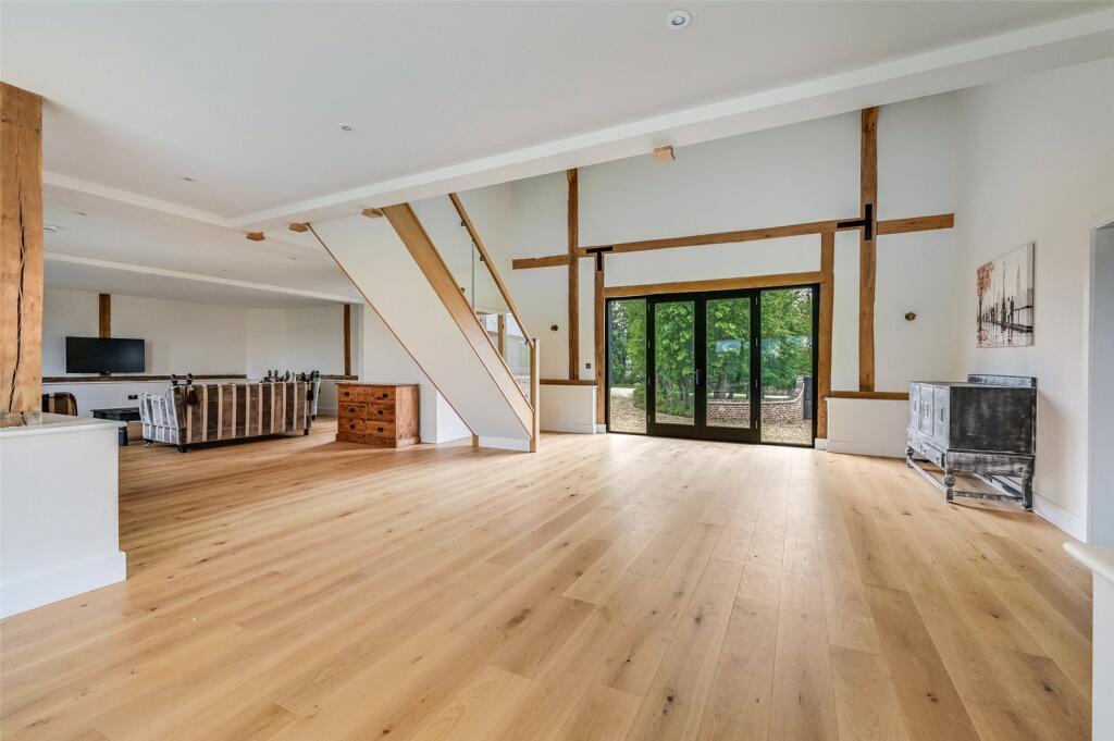 House in Chelmsford - View 4
