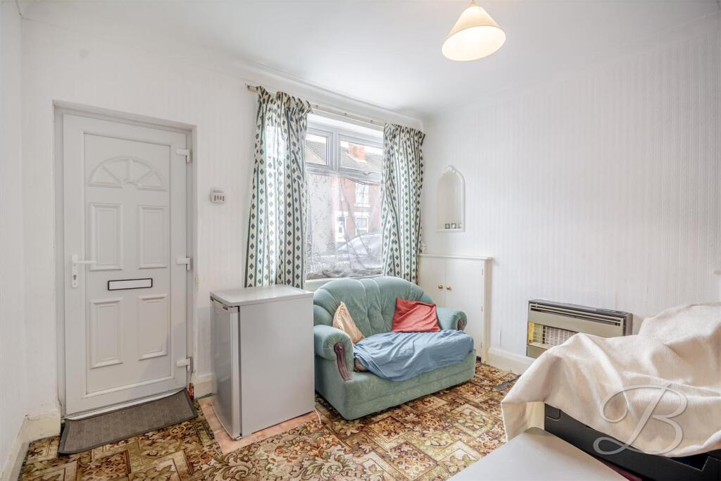 House in Mansfield, Ladybrook - View 5