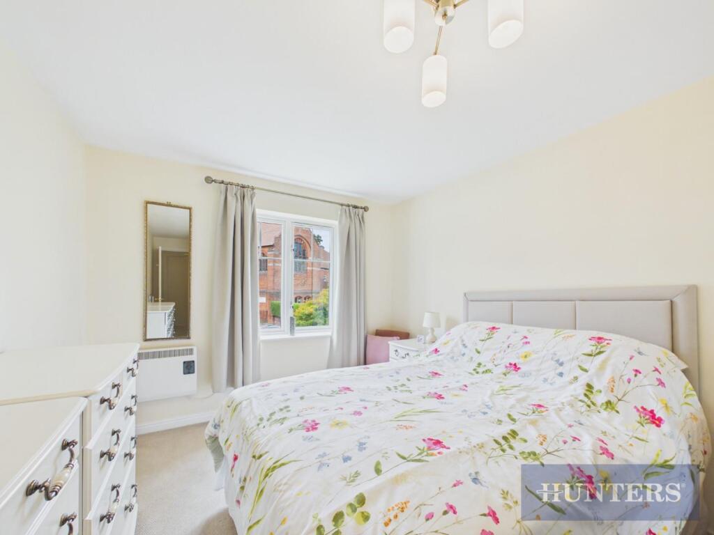 Apartment in York - More