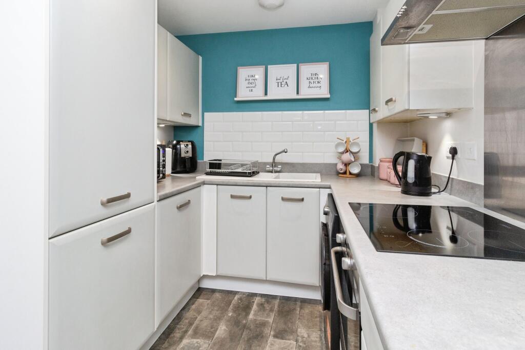 Archway Drive, Priorslee, Telford, TF2 photo 4