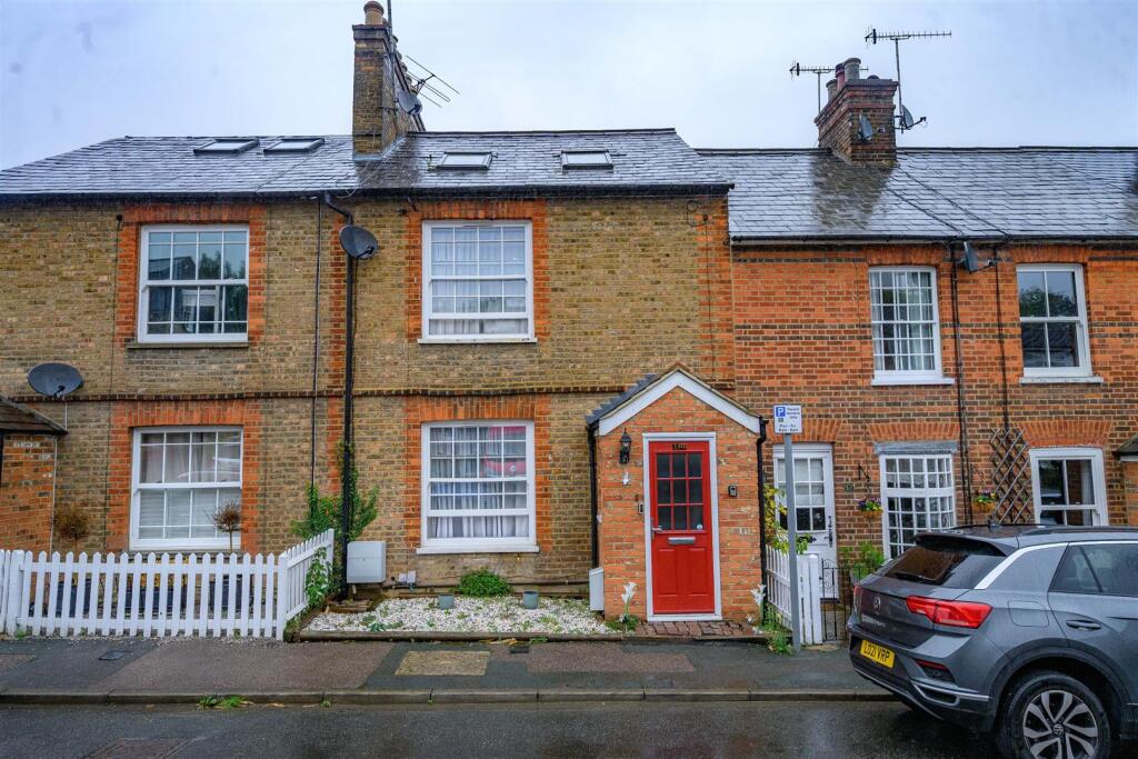 Main image of property: Catlin Street, Hemel Hempstead
