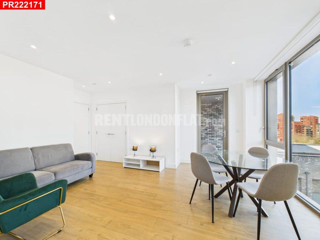 Main image of property: Poplar – 1 Bedroom Flat